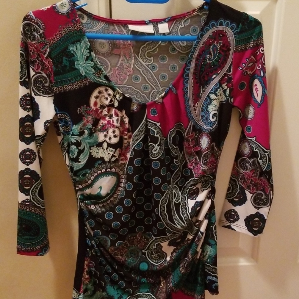 New York & Company 3/4 sleeve Unique Designed top